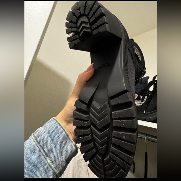 Prada Nylon Boots with Heel in Black. - Picture 4 of 6